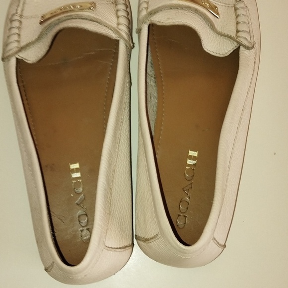 Coach  Fredrica A5175 Beige Pebble Grain Leather Slip On Loafers Size 8B - Picture 7 of 8